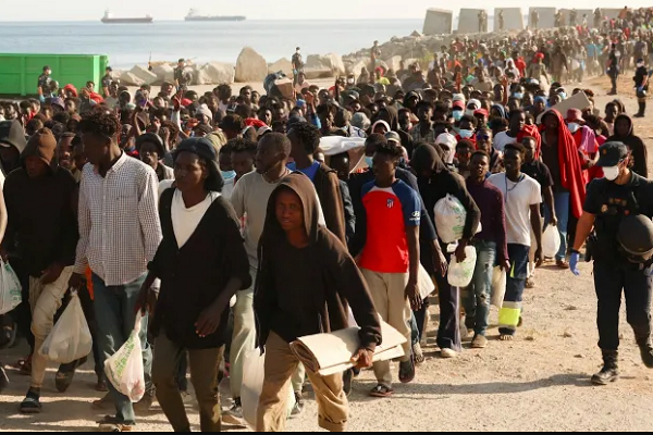 Nacidos en España, tratados como extranjeros: la comunidad musulmana de Ceuta habla Nacidos en España, tratados como extranjeros: la comunidad musulmana de Ceuta habla